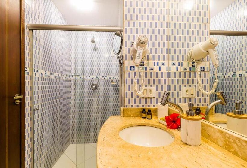 デラックストリプルルーム, Casa Conceição