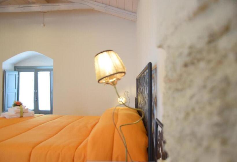 اتاق پنت هاوس, Corte Trullo Sovrano B&b