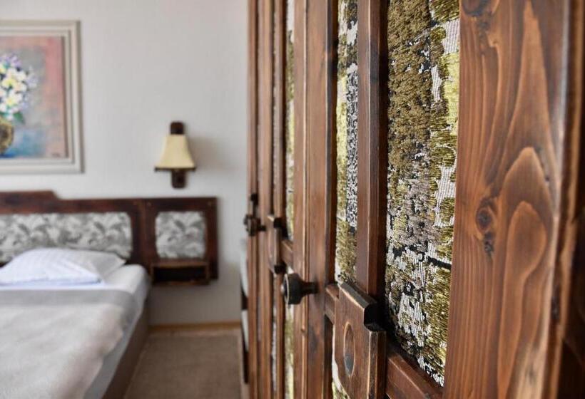 Апартаменты 1 Спальня, Family Hotel Apolonia