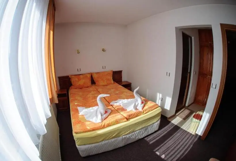 Economy-huone, Family Hotel Nadejda