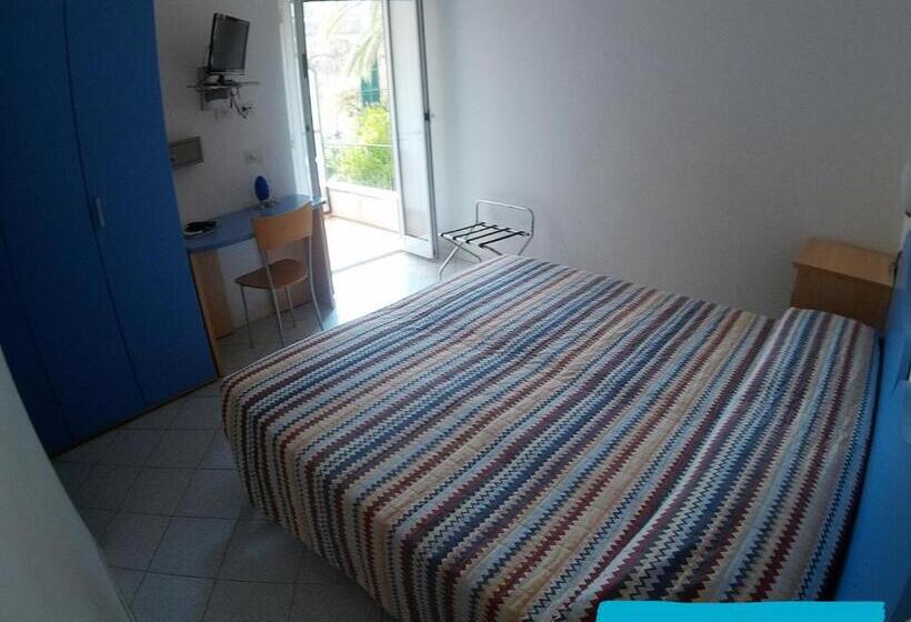 스탠다드 룸, Al Capo