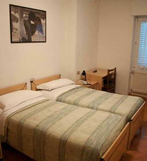 Номер Стандарт, Albergo Italia