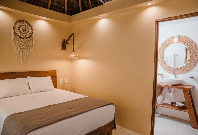 スタンダードバンガロー, Casabakal   A Pie De Laguna   Bacalar