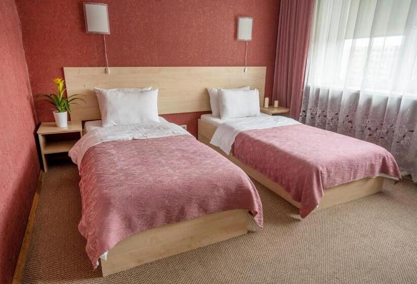 اتاق استاندارد, Šiaurės Vartai