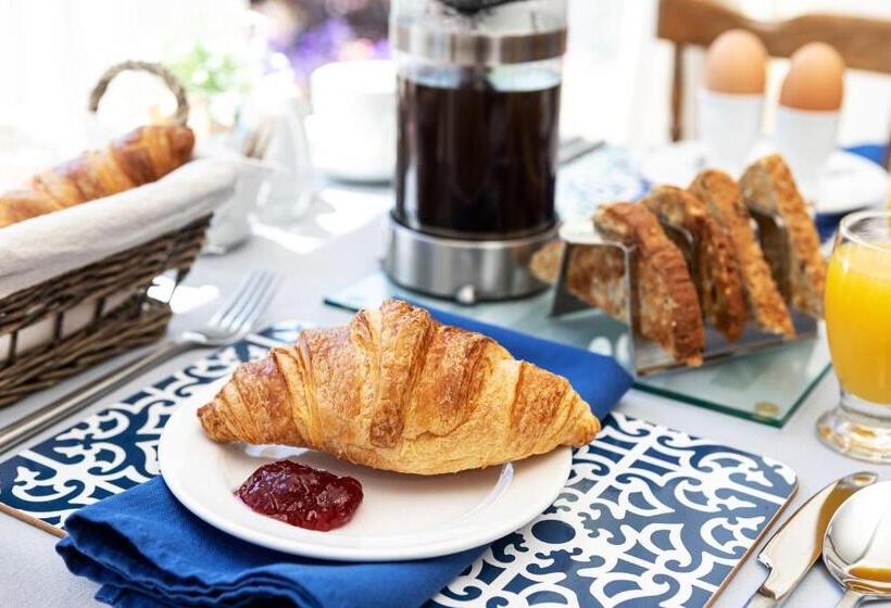 스탠다드 싱글 룸, Norwood House