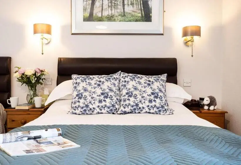 Standard-huone, Norwood House