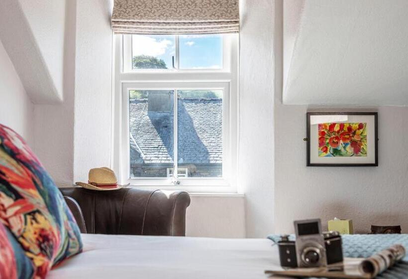 스탠다드 룸 더블 침대, Norwood House