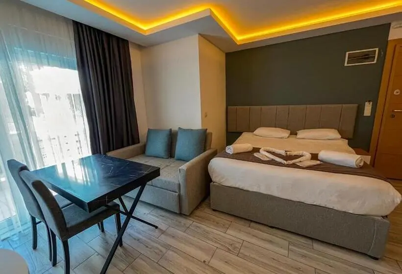 اتاق استاندارد با بالکن, Livia Luxury Apart