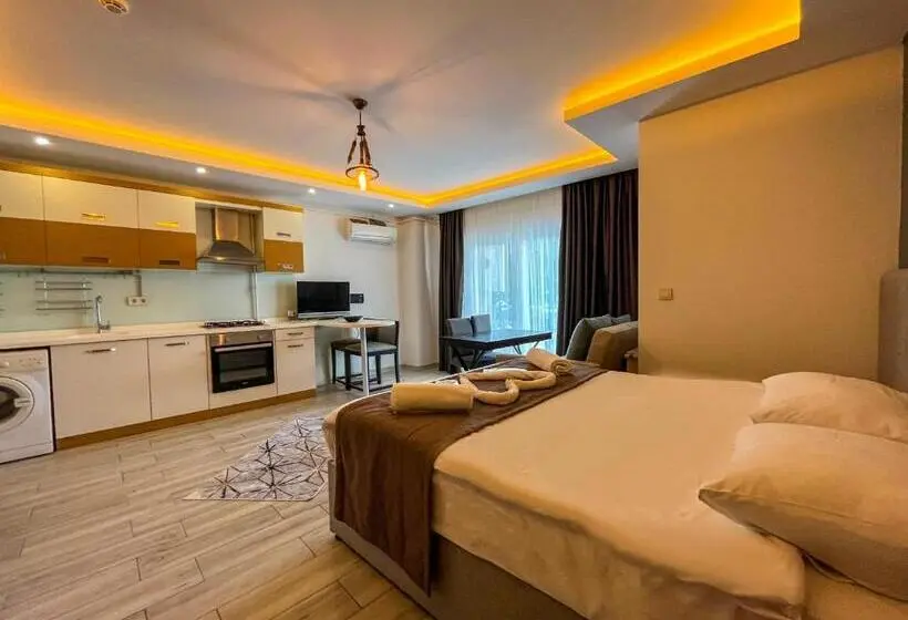 اتاق استاندارد با بالکن, Livia Luxury Apart