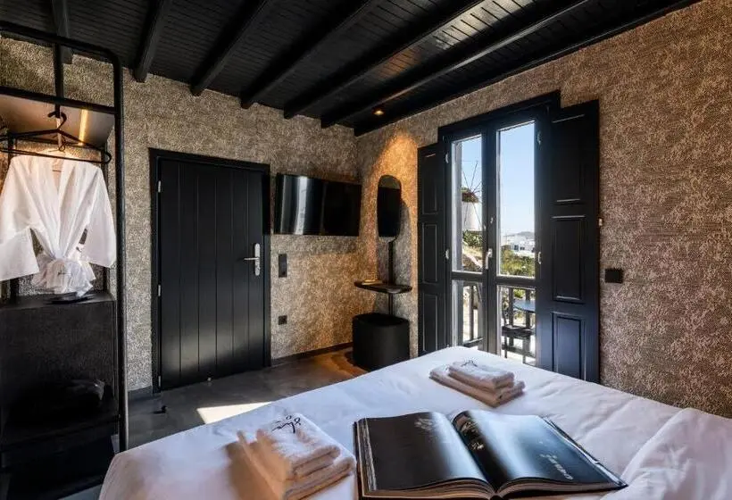 اتاق لوکس با بالکن و چشم‌انداز دریا, She Mykonos Boutique