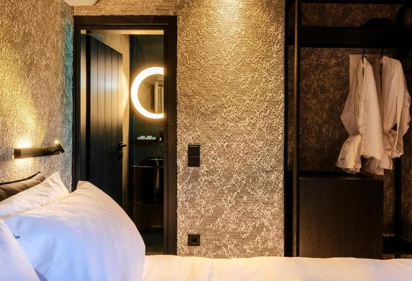 Номер Deluxe, She Mykonos Boutique