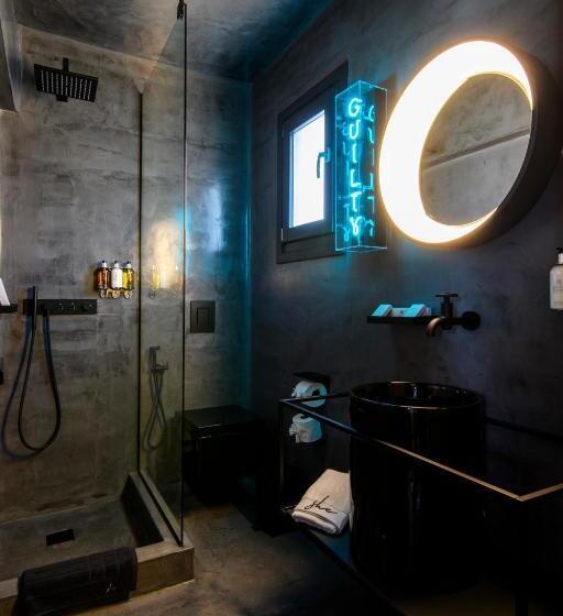 Люкс Вид на Море, She Mykonos Boutique