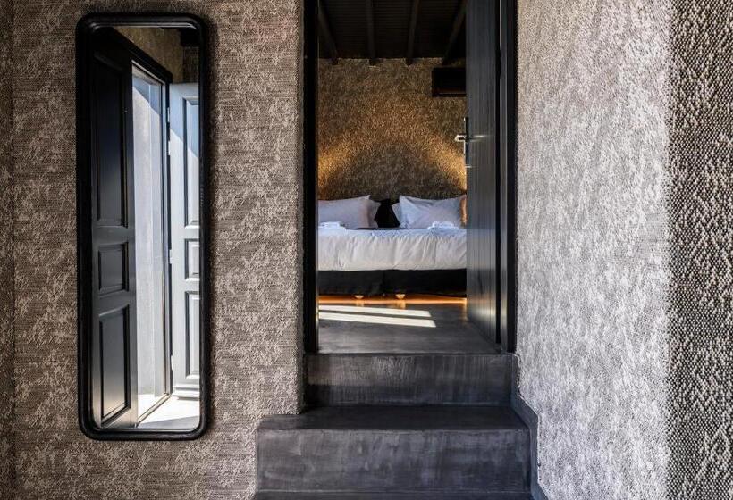 Номер Deluxe Вид на Море с Балконом, She Mykonos Boutique