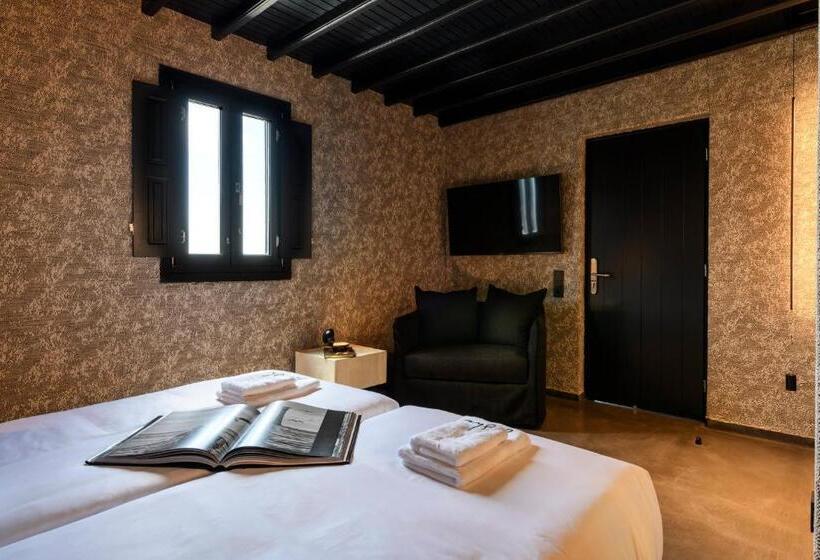 Номер Deluxe, She Mykonos Boutique