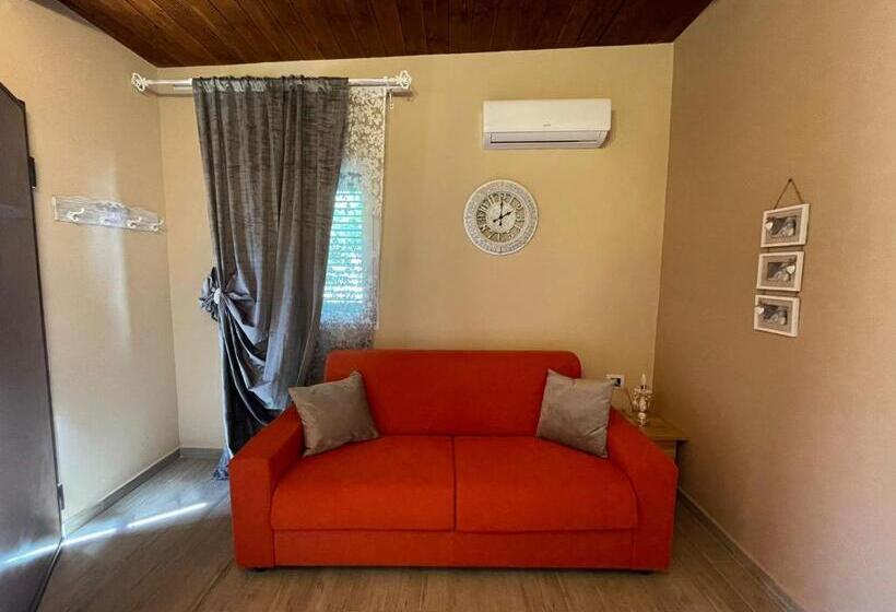 ４ベッドルームクラシックタイプ, B&b Le Carrube