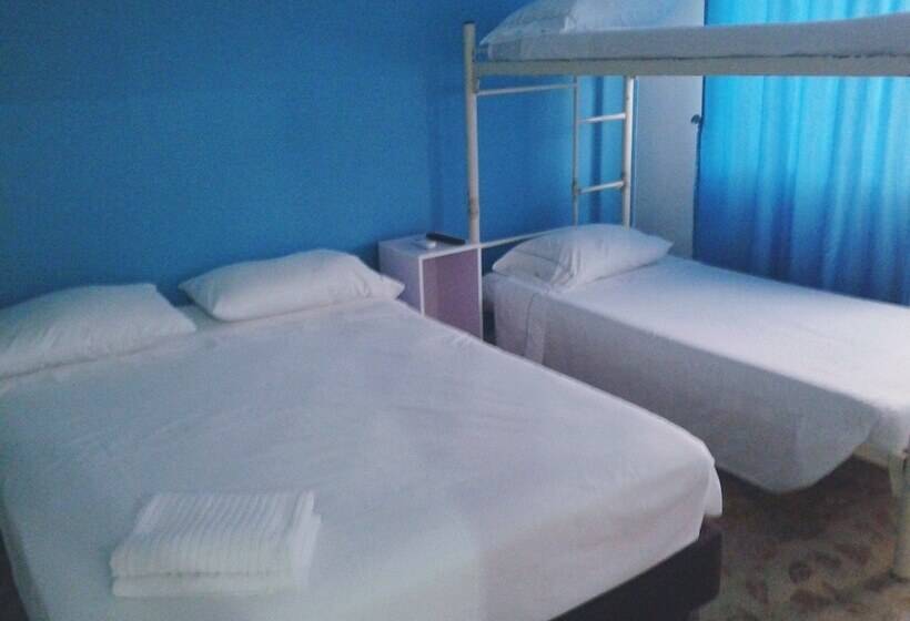 غرفة قياسية رباعية, Atuchi