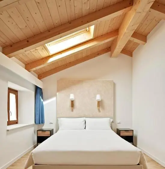 اتاق لوکس چهار تخته, Crocevia   Locanda Carsica Contemporanea