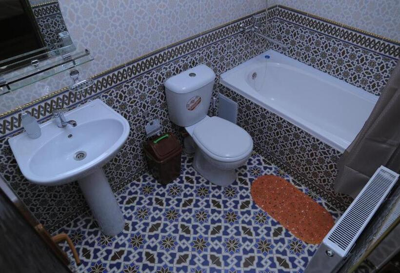 Chambre Triple Standard, Eshoni Pir Boutique