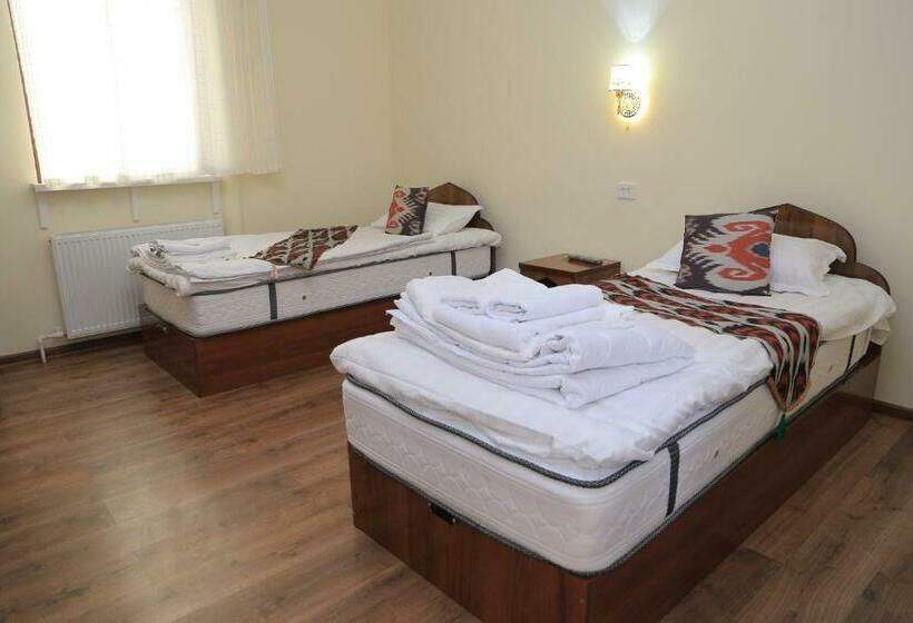 Chambre Standard, Eshoni Pir Boutique