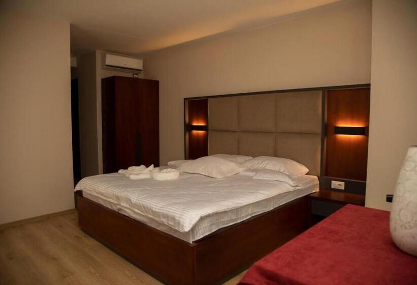 سوییت لوکس, Oferta