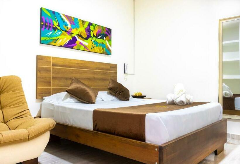 اتاق استاندارد, Plaza Real