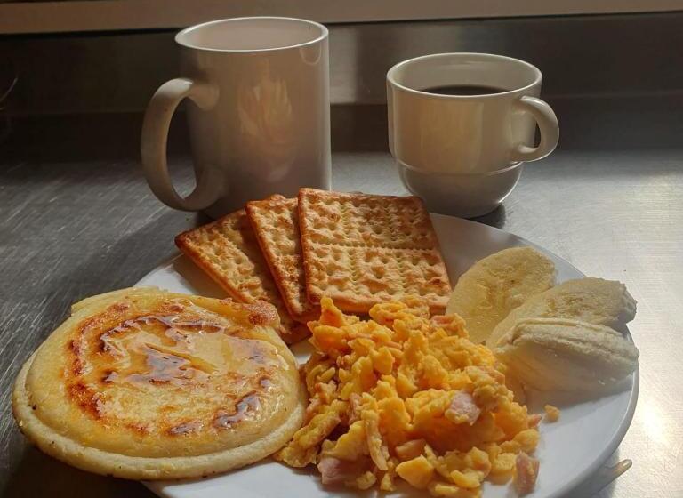 اتاق استاندارد, Plaza Real