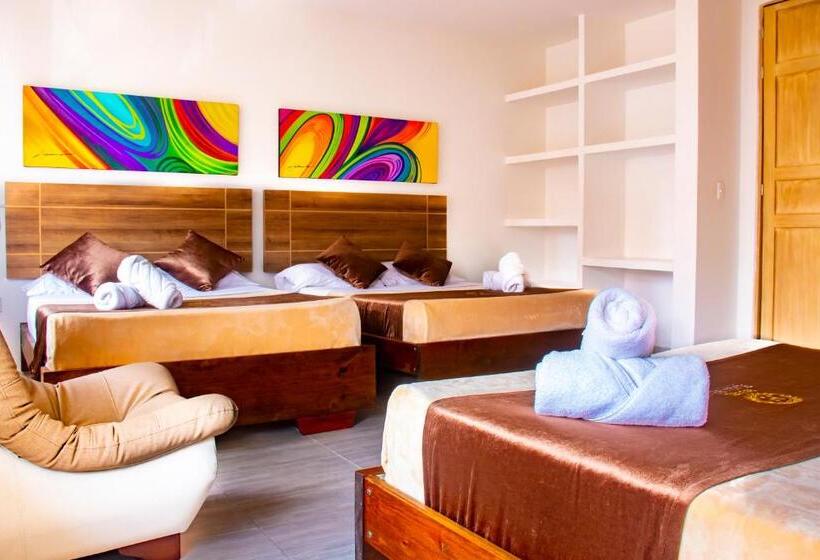 اتاق راحتی سه تخته, Plaza Real