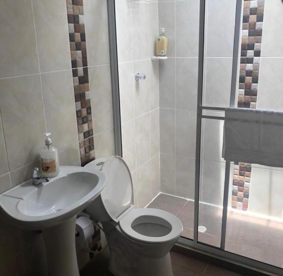 اتاق استاندارد, Hostal Lucy