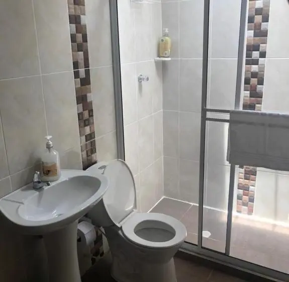 اتاق استاندارد, Hostal Lucy