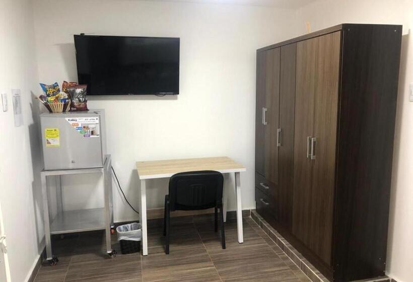 اتاق استاندارد, Hostal Lucy