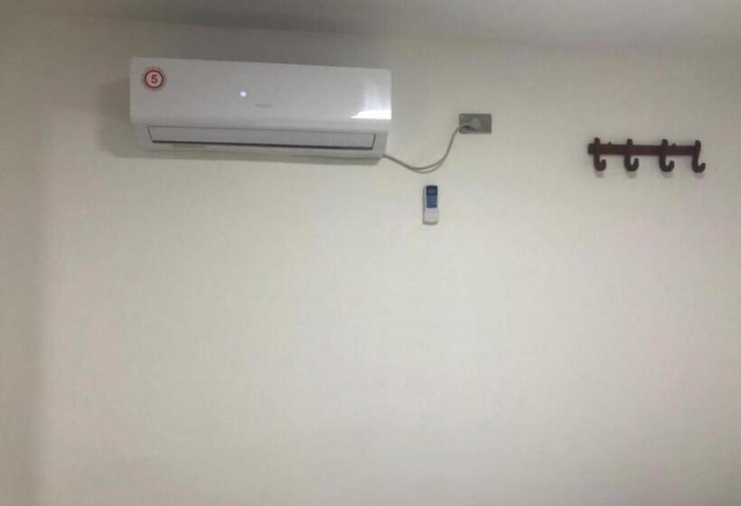 اتاق استاندارد, Hostal Lucy