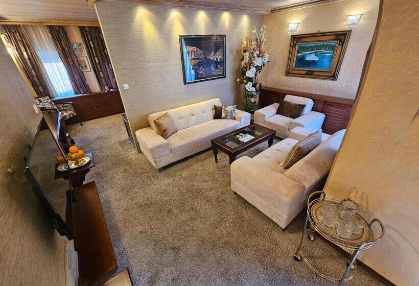 آپارتمان 1 خوابه با بالکن, Vila Geppetto