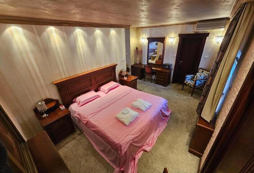 آپارتمان 1 خوابه با بالکن, Vila Geppetto