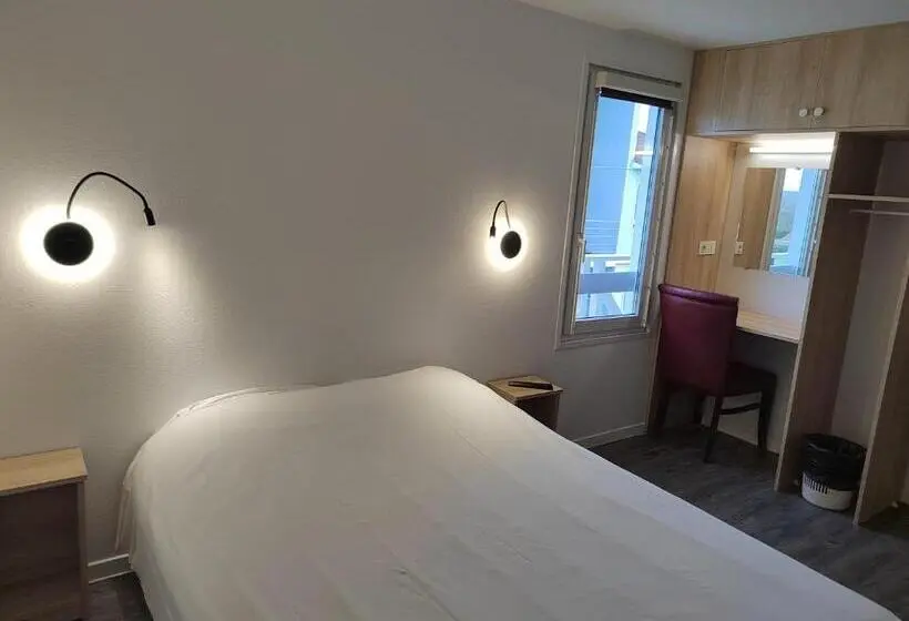 スタンダードトリプルルーム, Fasthotel Paris Ouest Bouafle