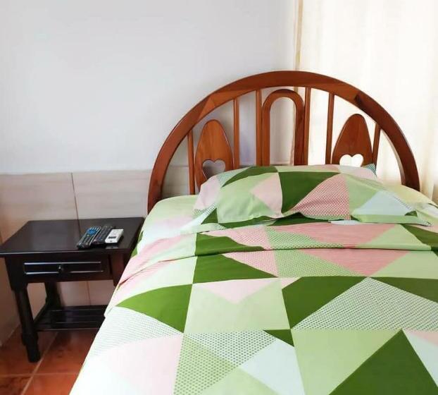 חדר סטנדרט, Hostal Los Flamencos