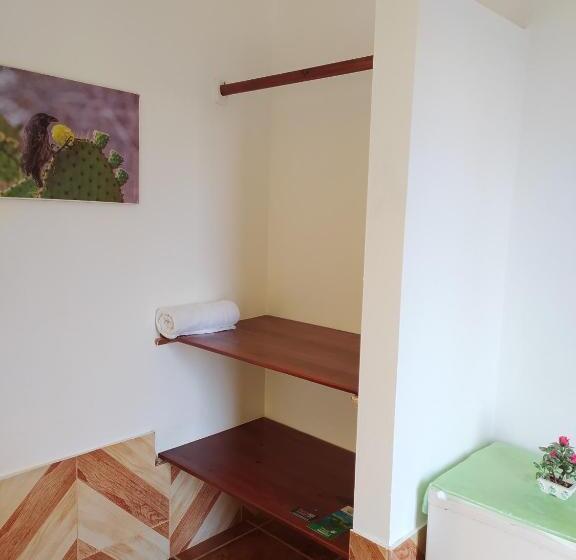 חדר אקונומי, Hostal Los Flamencos