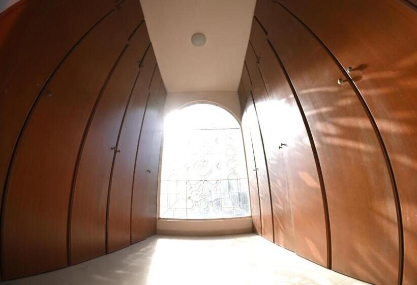 标准间, Room In Guest Room   20 Suite For 2 People