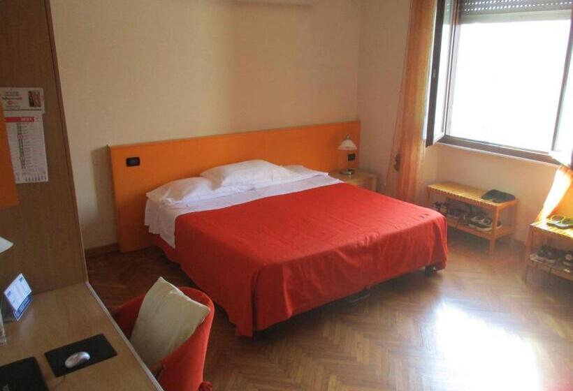 اتاق استاندارد چهار تخته, Affittacamere Accasa