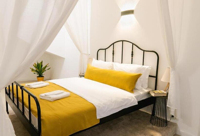 Семейное Студио, Chic Studio