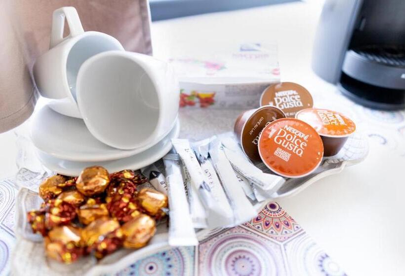 Студия Deluxe, Chic Studio