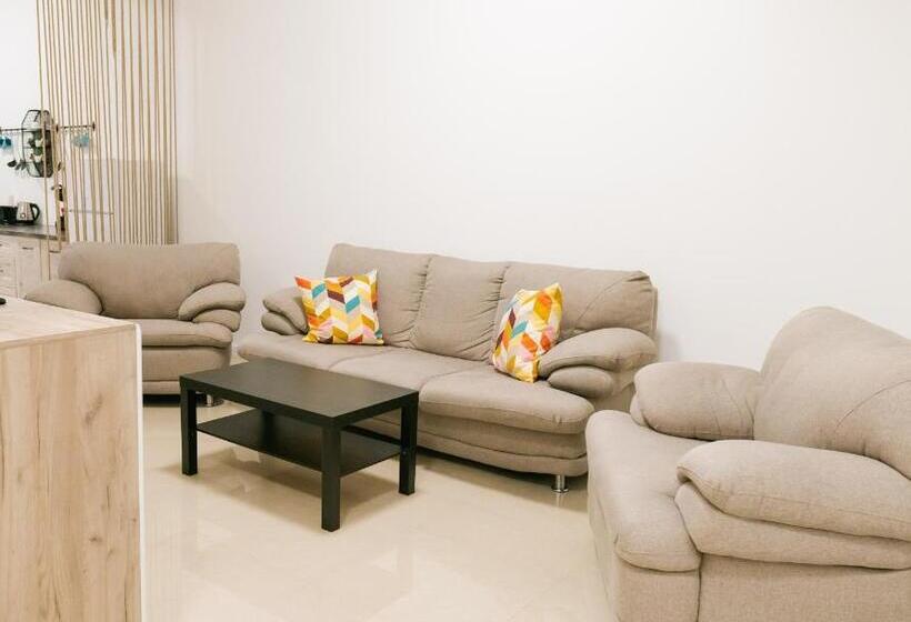 Семейное Студио, Chic Studio