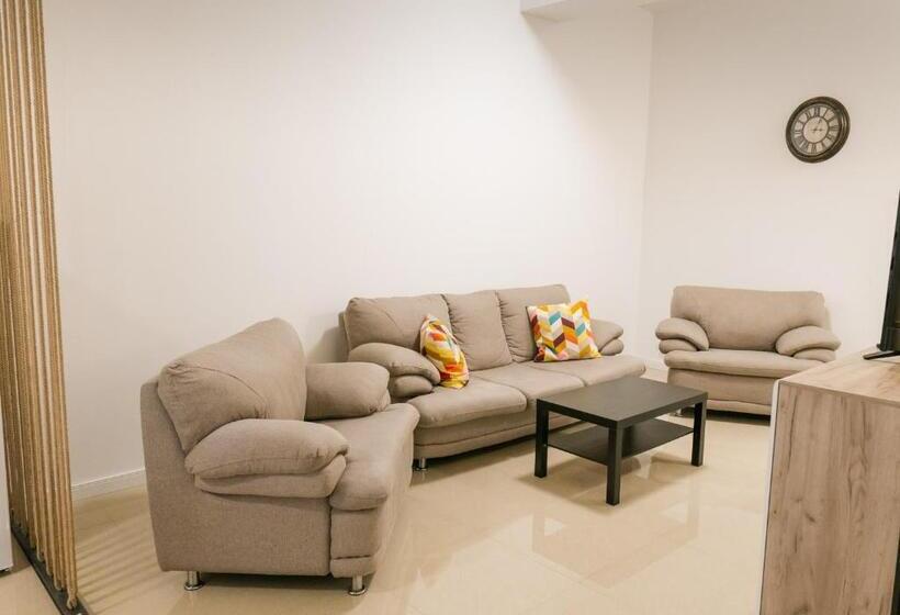 Семейное Студио, Chic Studio