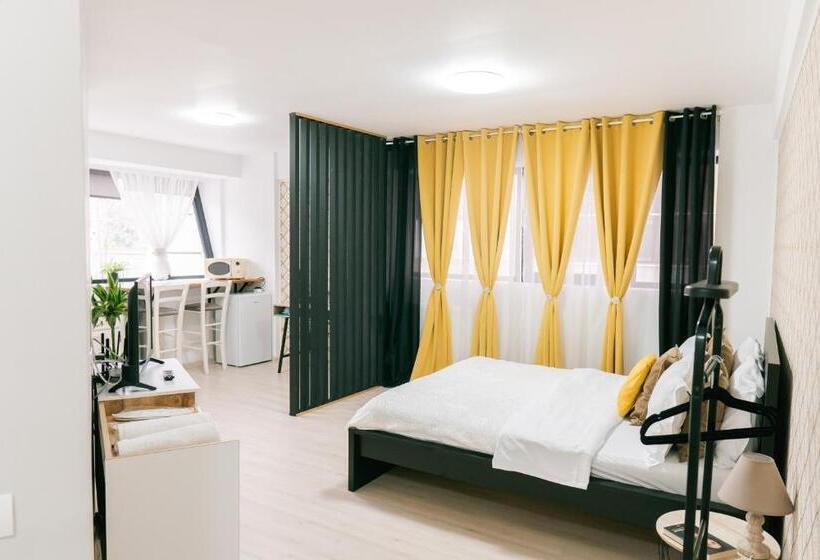 Студия Superior, Chic Studio