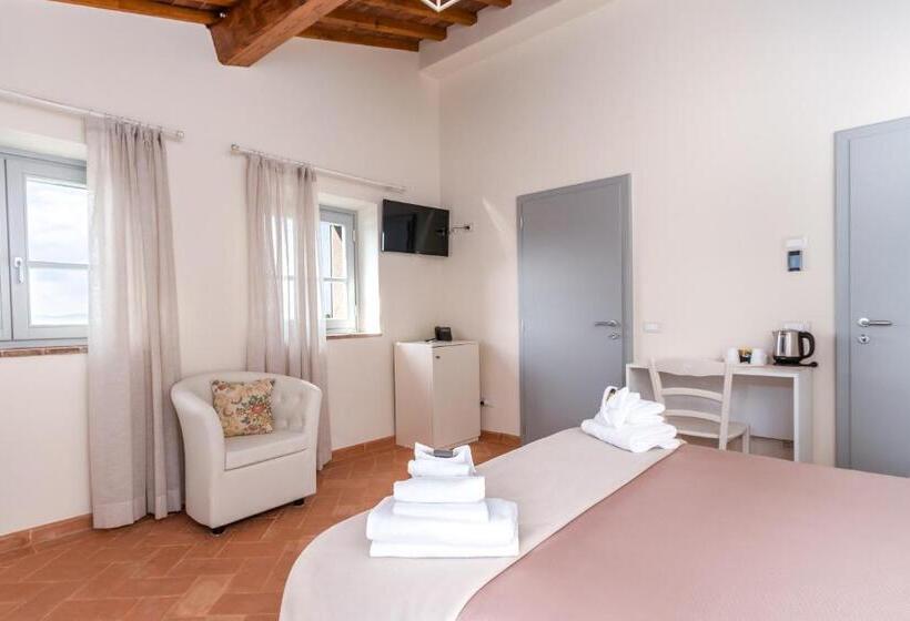 اتاق سوپریور با تخت بزرگ, Chimera Tuscany Resort