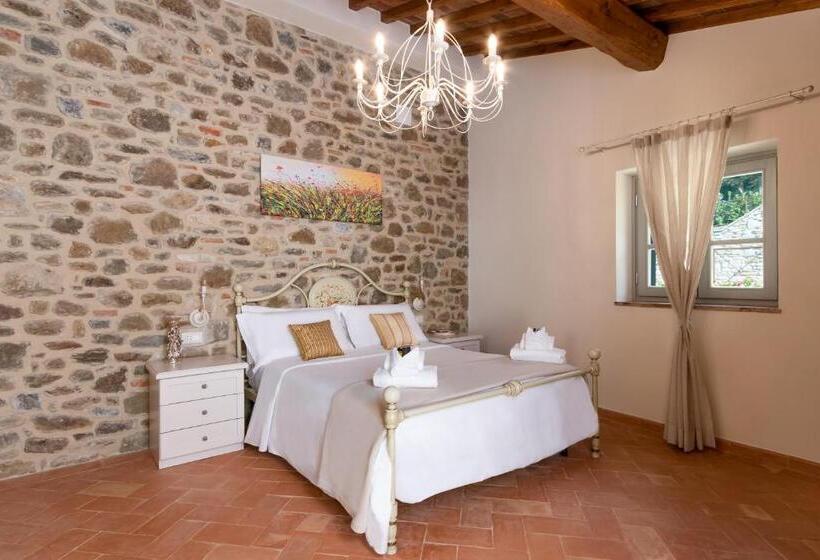 اتاق سوپریور با تخت بزرگ, Chimera Tuscany Resort