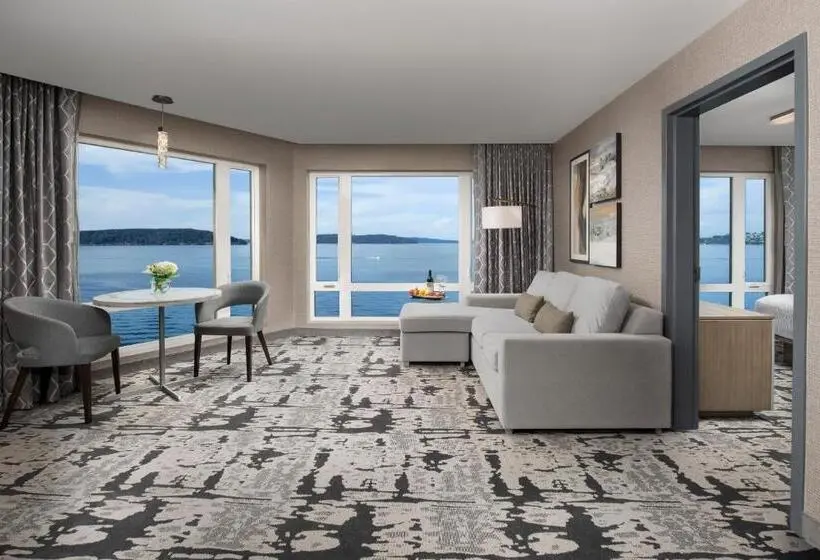 オーシャンビュースーペリアースイート, Silver Cloud Hotel Tacoma At Point Ruston Waterfront