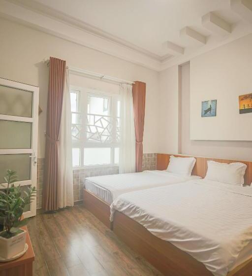 اتاق سوپریور سه تخته, Thanh Anh 2 Hotel   Gần Chợ đêm đà Lạt