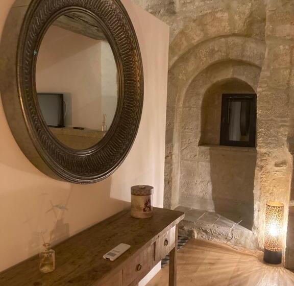 جناح مزود بتراس, La Maison D'aimé