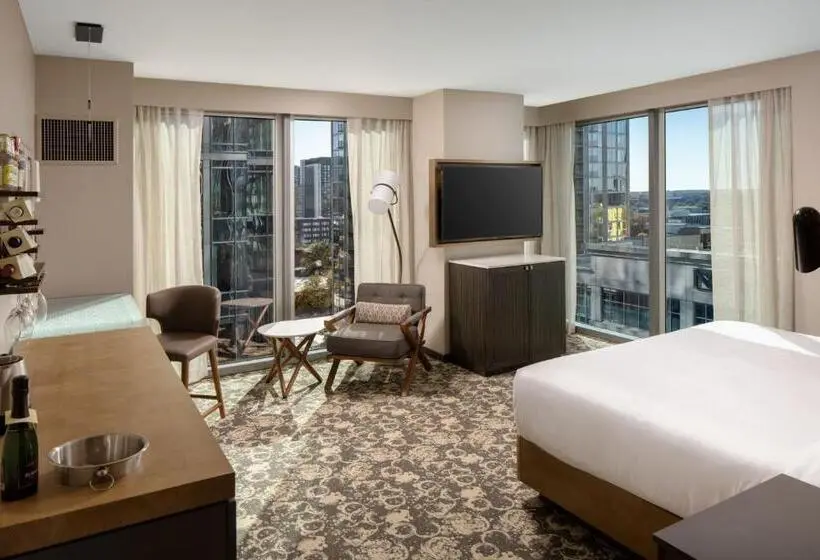 Standard Room King Size Bed