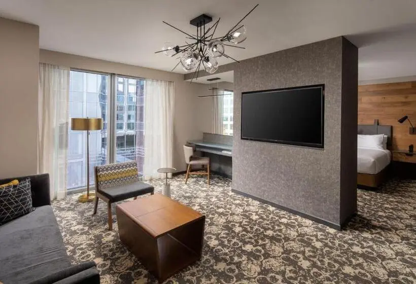 Junior Suite King Bed